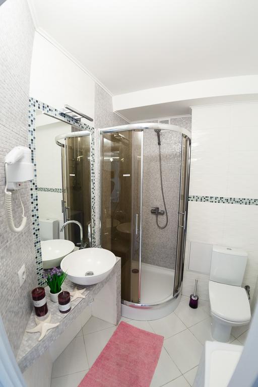 Chornovola Avenue Apartment Lviv Dış mekan fotoğraf